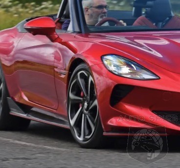 Chinese Automaker MG Envisions Hardcore Cyberster Superleggera Sports Car